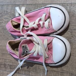 Size 7 Pink Converse